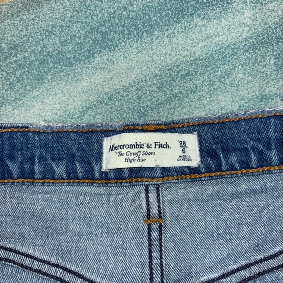 Abercrombie & Fitch The cutoff high rise Short Size 6 / 28 - Picture 2 of 7